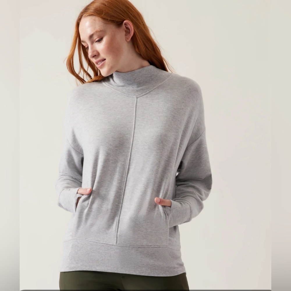 Athleta Apollo Crewneck sweatshirt in gray